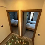 Apartament Avlu &