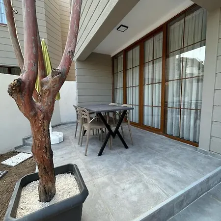 Avlu & 公寓 凯梅尔