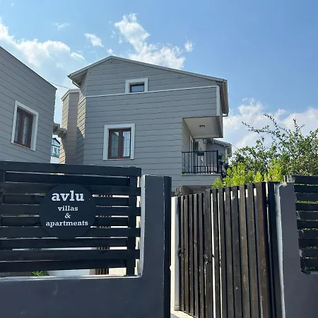 Avlu & * Kemer