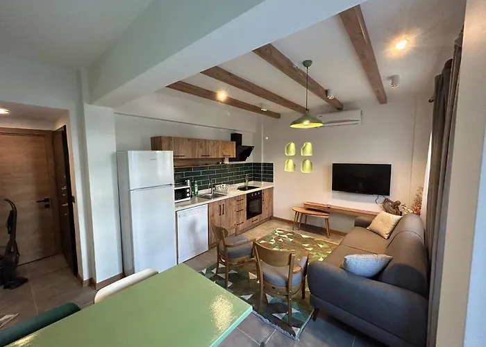 Avlu & Apartamento Kemer