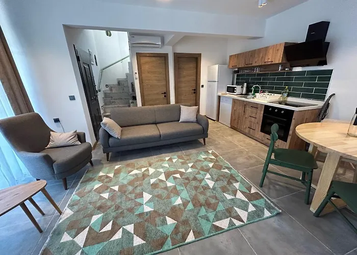 Avlu & Apartamento *